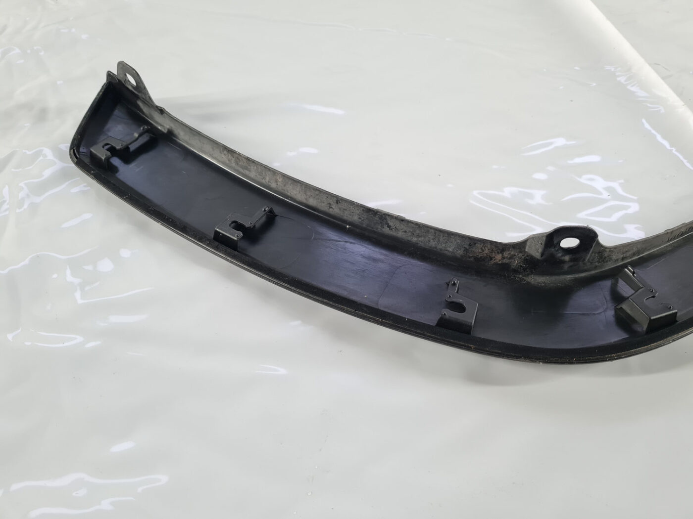 Priekšēja spārna uzlika/moldings priekš TOYOTA RAV4 2019-2024 9 Priekšēja spārna uzlika/moldings priekš TOYOTA RAV4 2019-2024