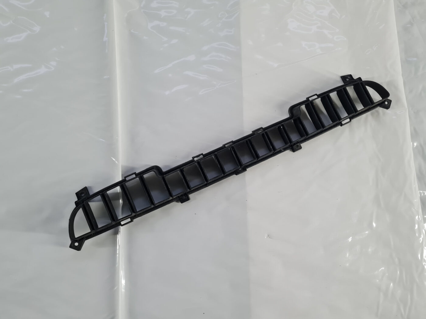 Bufera reste priekš KIA SORENTO 2004-2008 5 Bufera reste priekš KIA SORENTO 2004-2008