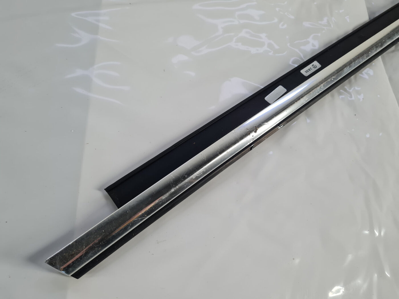 Durvju stikla moldings priekš AUDI A7 2011 SPORTBACK 2 Durvju stikla moldings priekš AUDI A7 2011 SPORTBACK