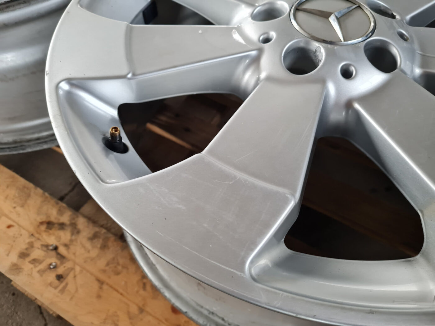 Lietie diski - vieglmetāla (kpl) priekš MERCEDES BENZ ML280 2008 OBSIDIAN BLACK 13 Lietie diski - vieglmetāla (kpl) priekš MERCEDES BENZ ML280 2008 OBSIDIAN BLACK