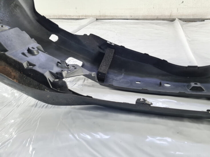 Priekšējais buferis priekš Toyota Auris 2012-2018