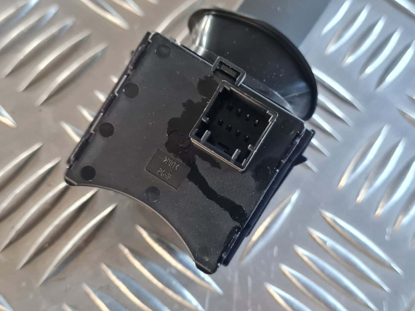 Stikla tīrītāja slēdzis priekš OPEL INSIGNIA 2010 3 Stikla tīrītāja slēdzis priekš OPEL INSIGNIA 2010