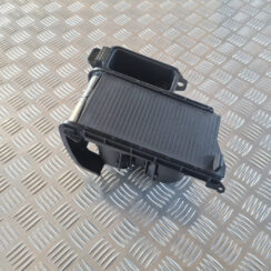 Krūzes turētājs priekš OPEL INSIGNIA 2010