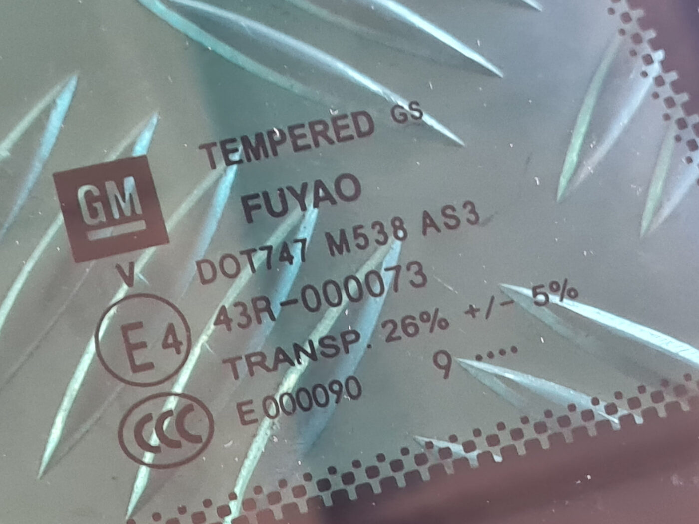 Labo durvju stūra stikls priekš OPEL INSIGNIA 2010 2 Labo durvju stūra stikls priekš OPEL INSIGNIA 2010