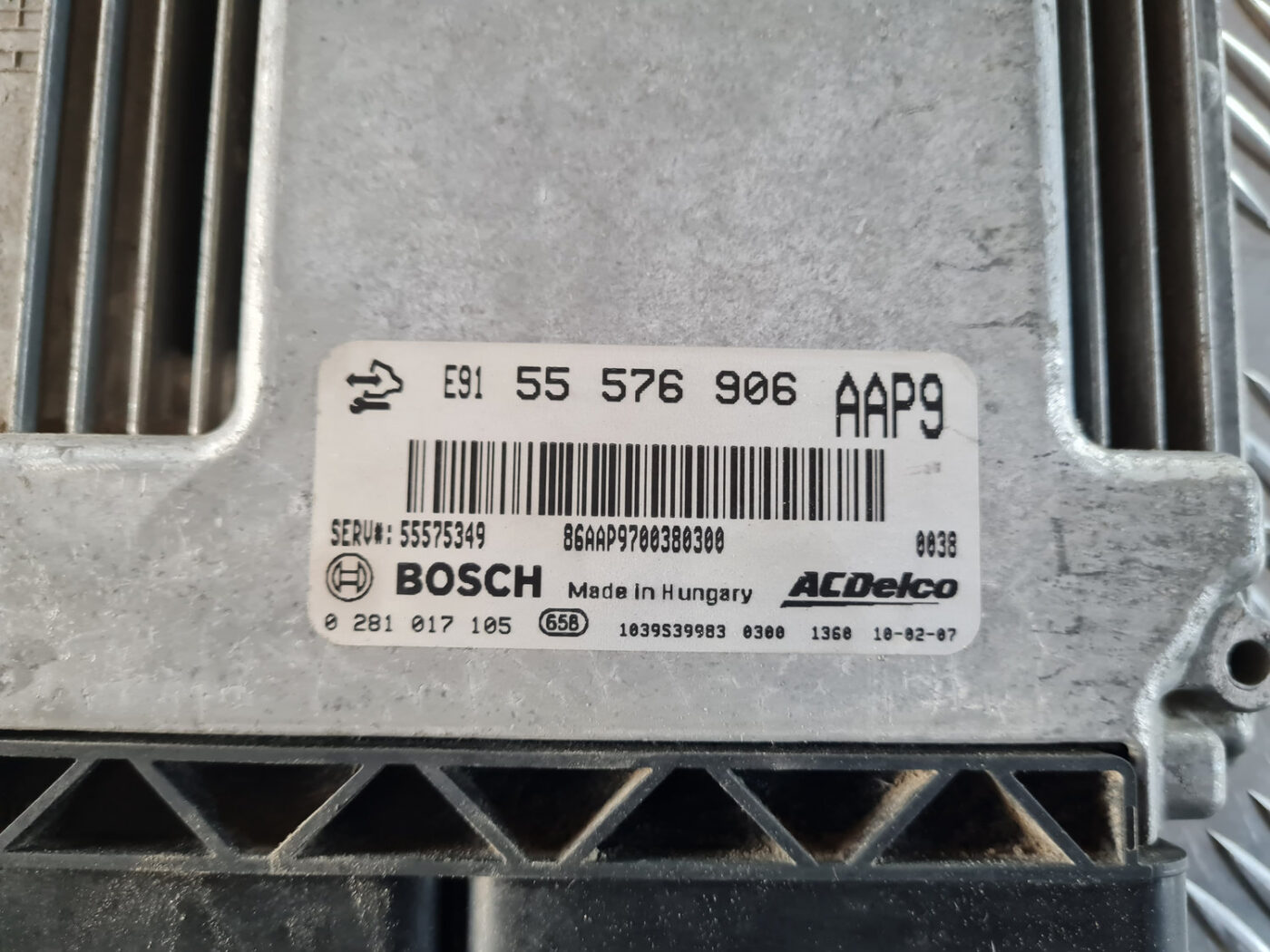 Dzinēja vadības bloks priekš OPEL INSIGNIA 2010 4 Dzinēja vadības bloks priekš OPEL INSIGNIA 2010