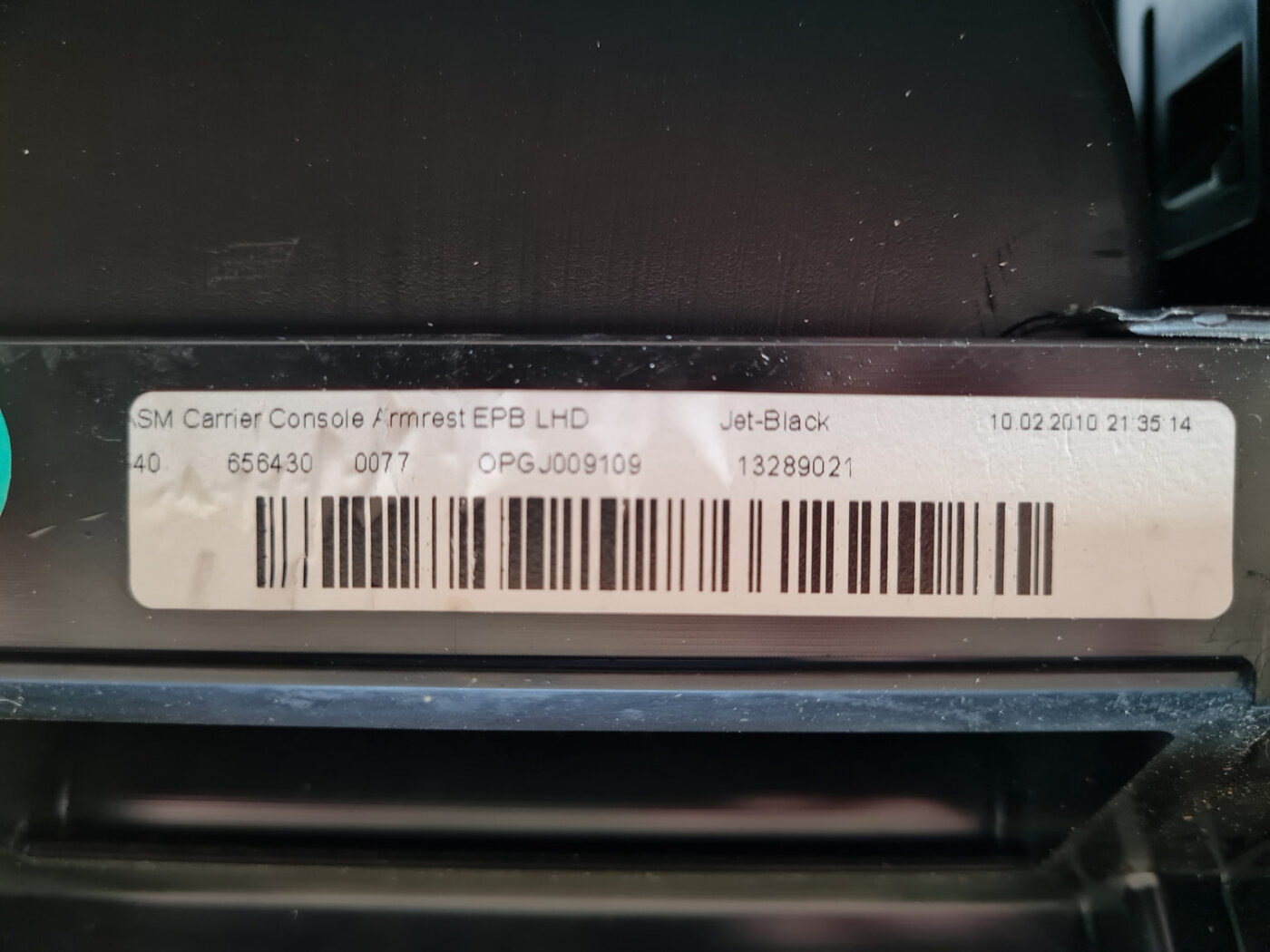 Centrālās konsoles apdares lielākā daļa priekš OPEL INSIGNIA 2010 3 Centrālās konsoles apdares lielākā daļa priekš OPEL INSIGNIA 2010