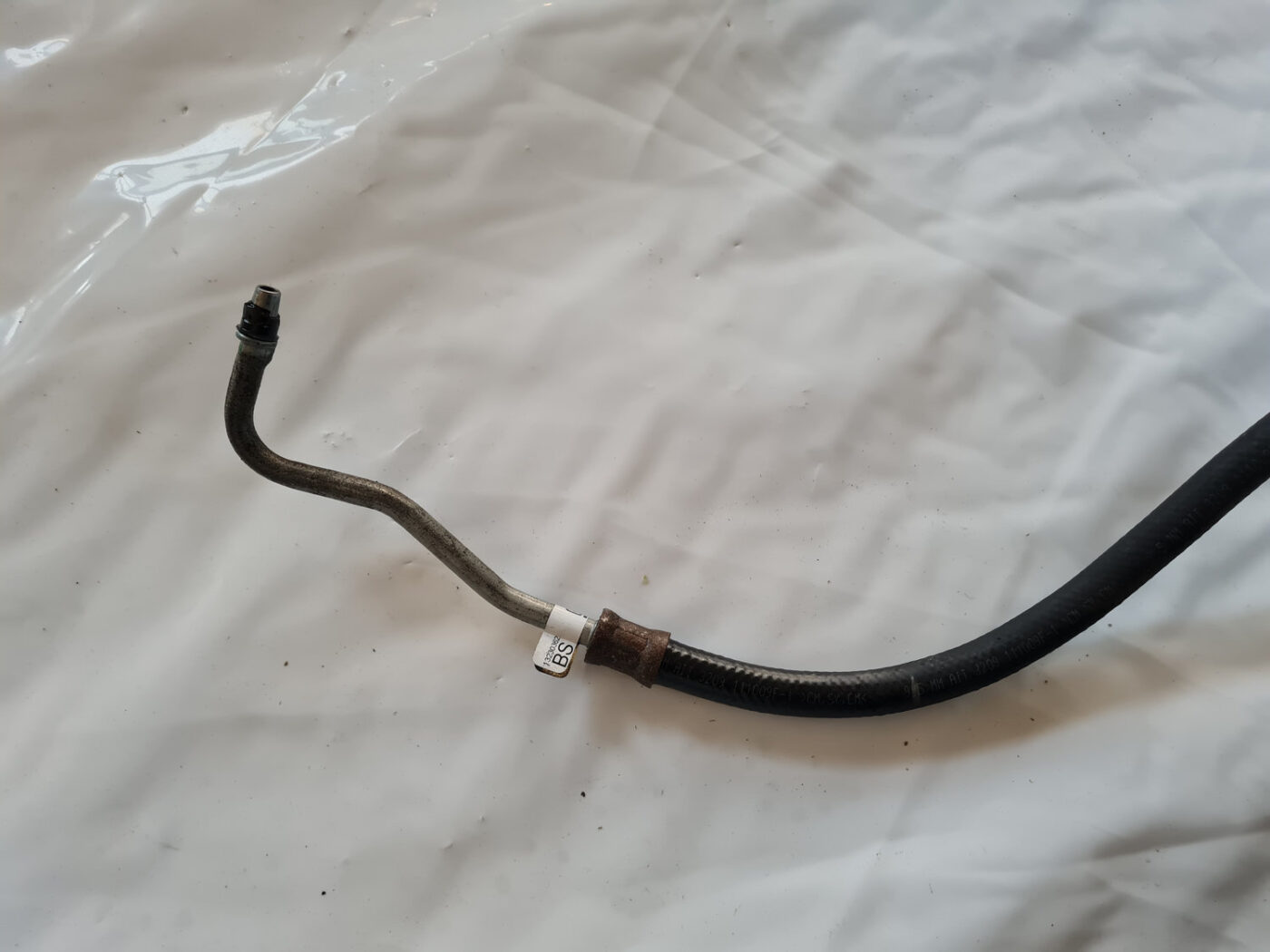 Hidrauliska pastiprinātāja caurule priekš OPEL INSIGNIA 2010 2 Hidrauliska pastiprinātāja caurule priekš OPEL INSIGNIA 2010