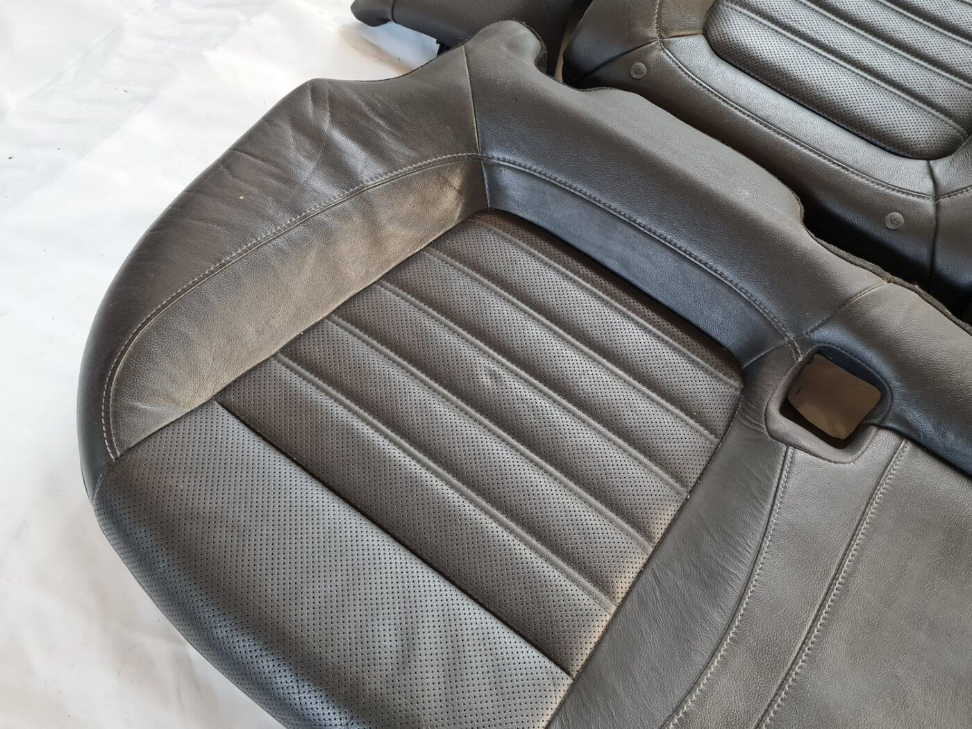 Aizmugurējais sēdeklis priekš OPEL INSIGNIA 2010 14 Aizmugurējais sēdeklis priekš OPEL INSIGNIA 2010