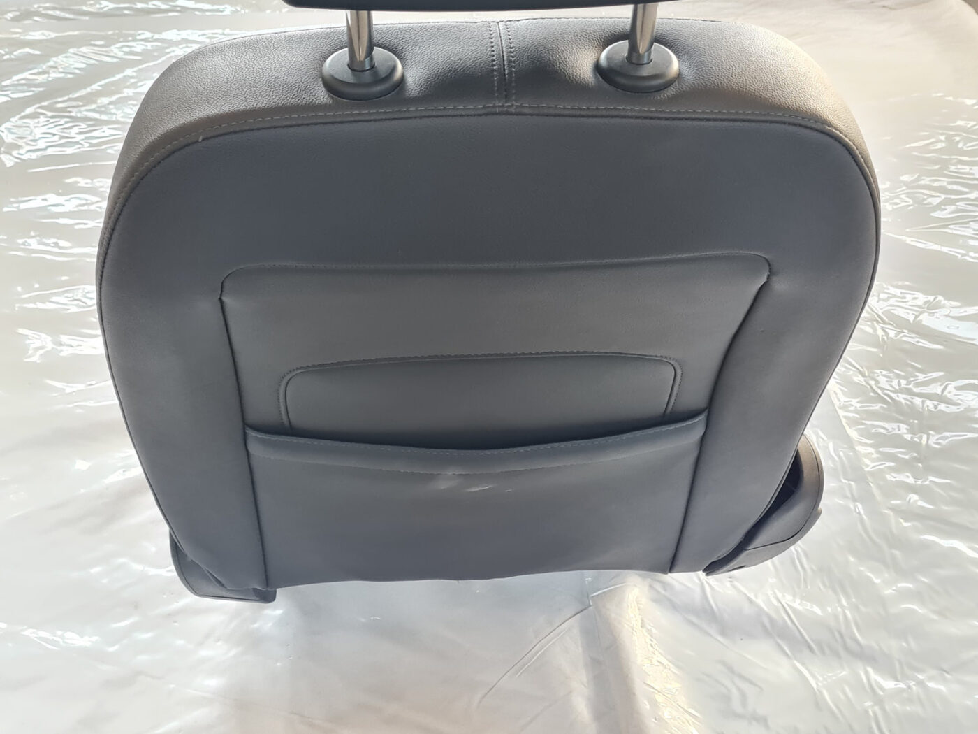 Priekšējais labais sēdeklis priekš OPEL INSIGNIA 2010 4 Priekšējais labais sēdeklis priekš OPEL INSIGNIA 2010