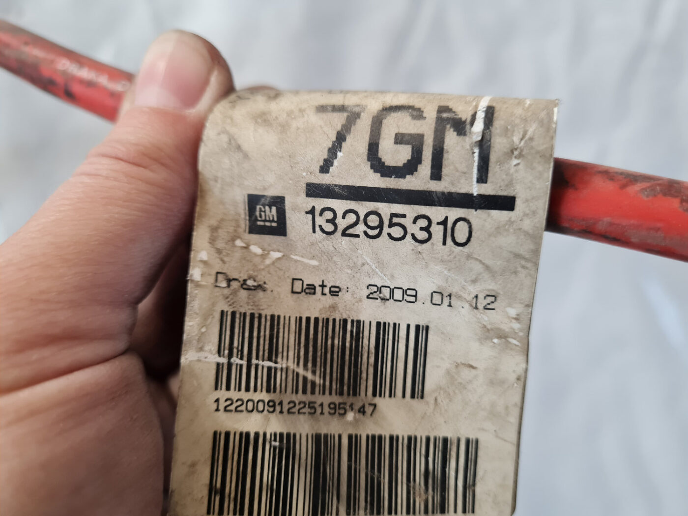 Pozitīvais elektrovads priekš OPEL INSIGNIA 2010 3 Pozitīvais elektrovads priekš OPEL INSIGNIA 2010