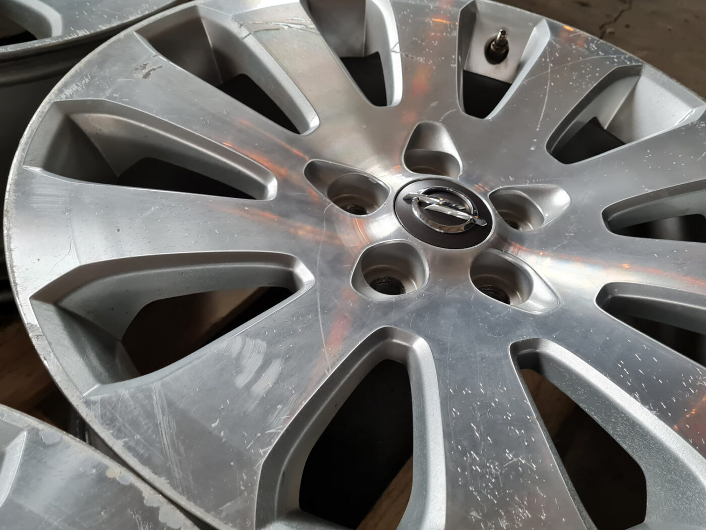 Lietie diski - vieglmetāla (kpl) priekš OPEL INSIGNIA 2010 18 Lietie diski - vieglmetāla (kpl) priekš OPEL INSIGNIA 2010