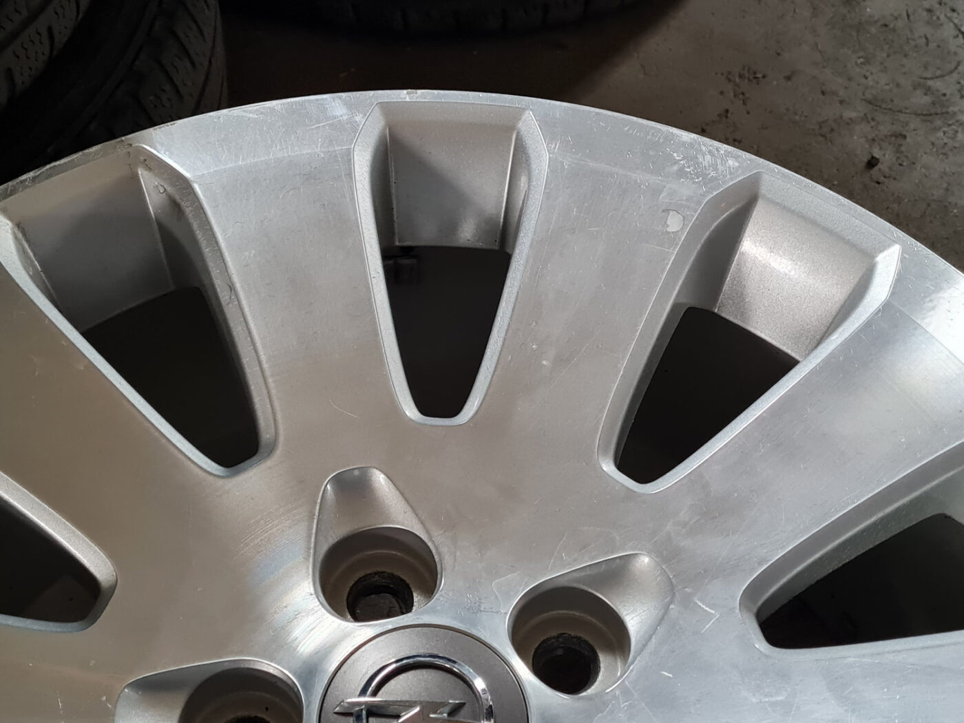 Lietie diski - vieglmetāla (kpl) priekš OPEL INSIGNIA 2010 15 Lietie diski - vieglmetāla (kpl) priekš OPEL INSIGNIA 2010