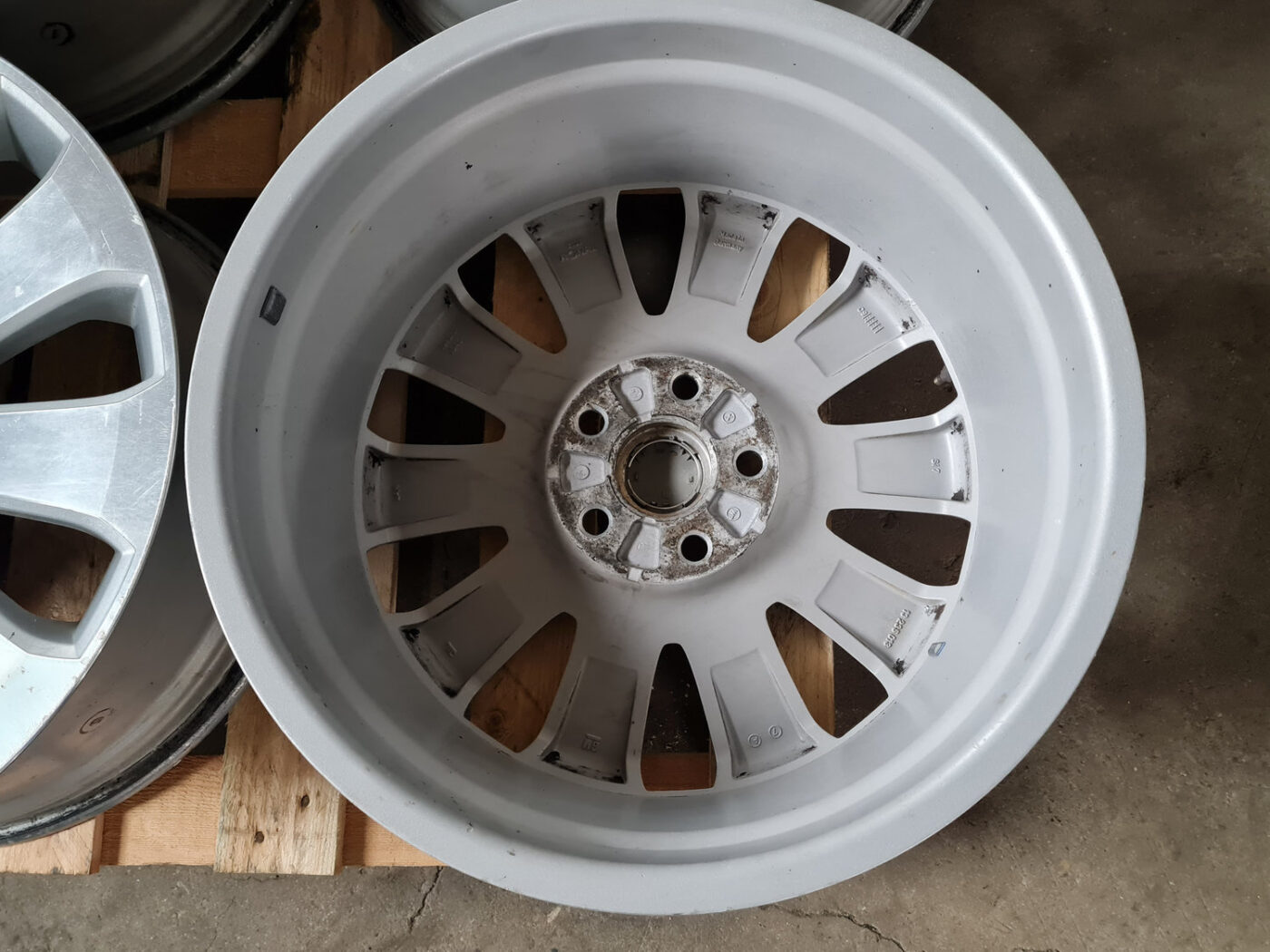 Lietie diski - vieglmetāla (kpl) priekš OPEL INSIGNIA 2010 10 Lietie diski - vieglmetāla (kpl) priekš OPEL INSIGNIA 2010