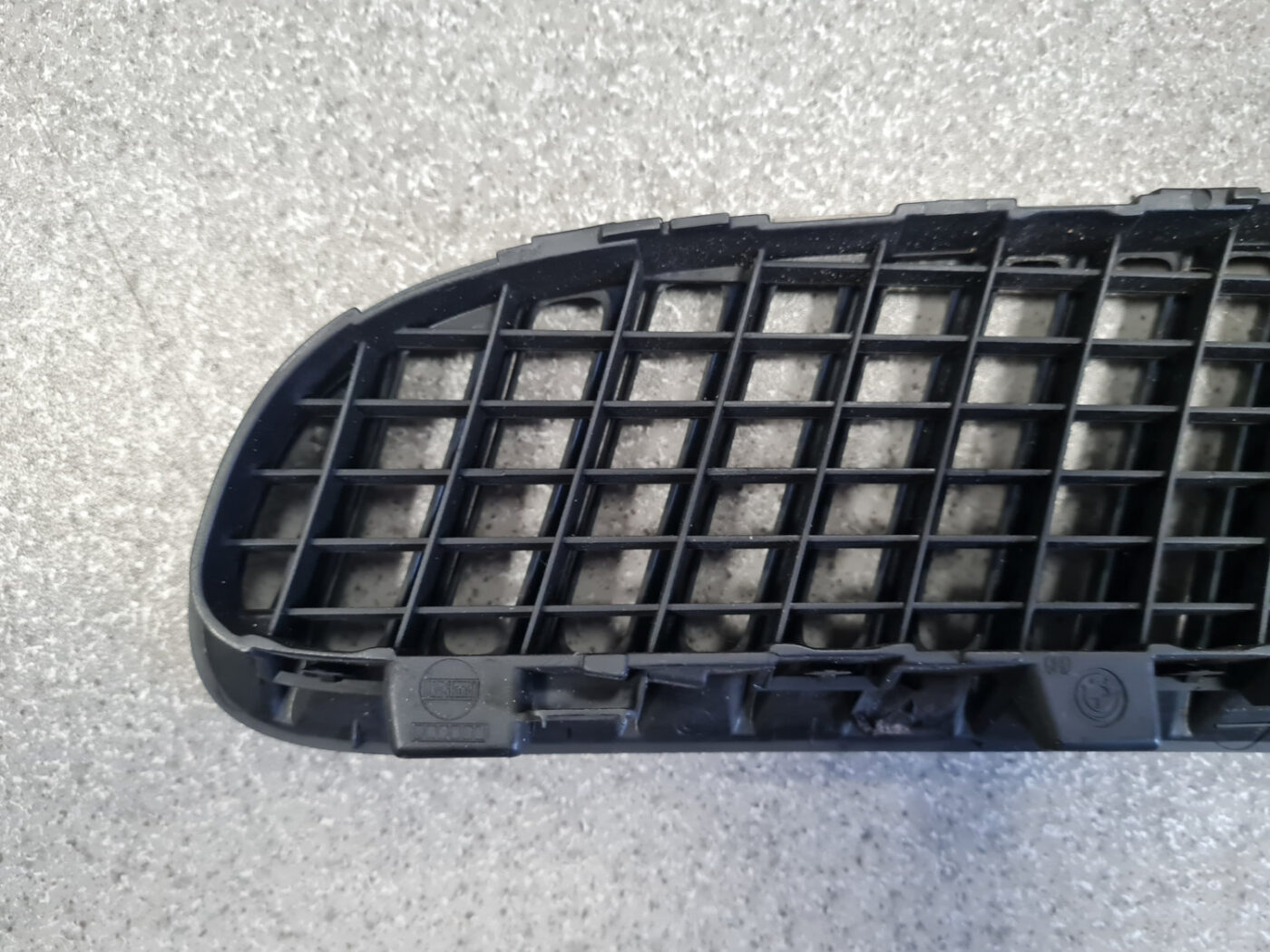 Pārsega reste priekš BMW X5 E53 1999-2006 11 Pārsega reste priekš BMW X5 E53 1999-2006