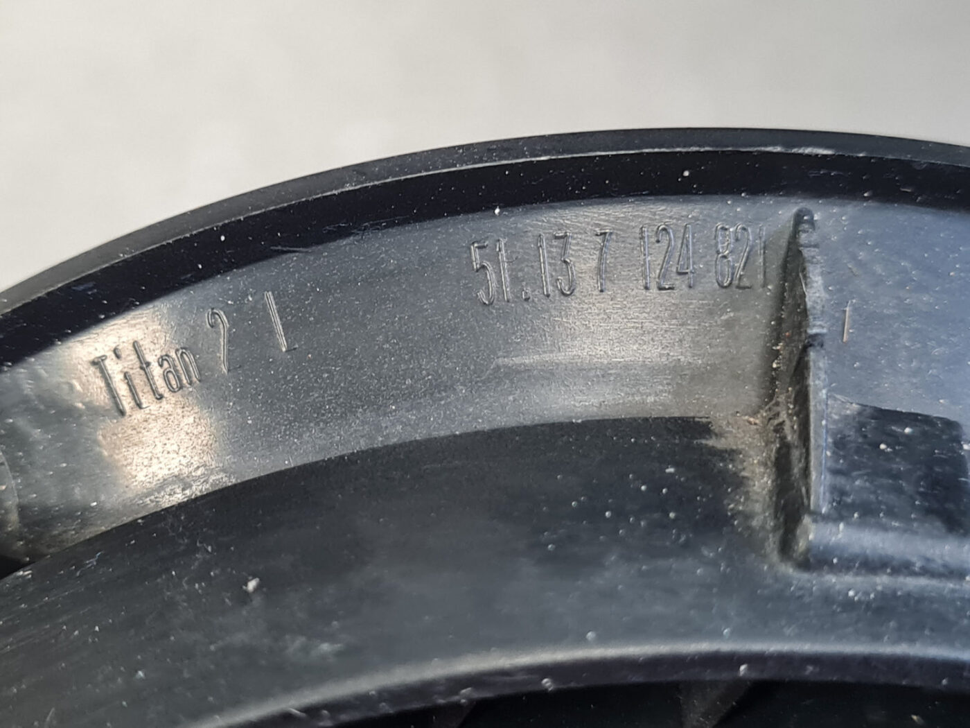 Pārsega reste priekš BMW X5 E53 1999-2006 6 Pārsega reste priekš BMW X5 E53 1999-2006