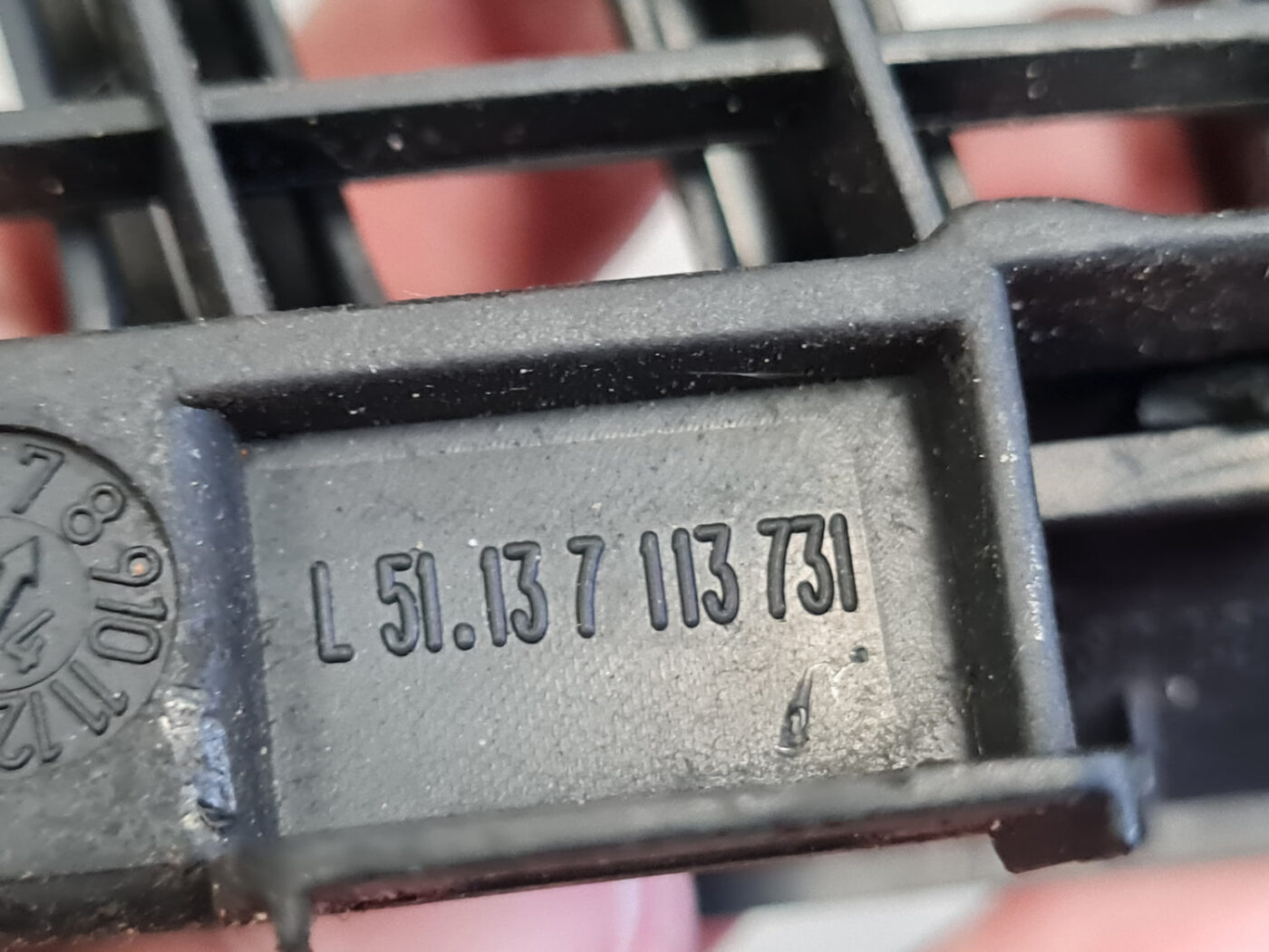 Pārsega reste priekš BMW X5 E53 1999-2006 4 Pārsega reste priekš BMW X5 E53 1999-2006