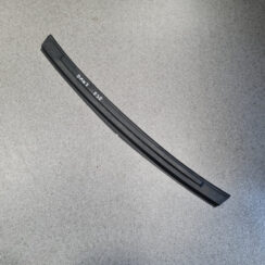 Dzinēja nodalījuma plastmasa priekš BMW 7 E38 1998-2001