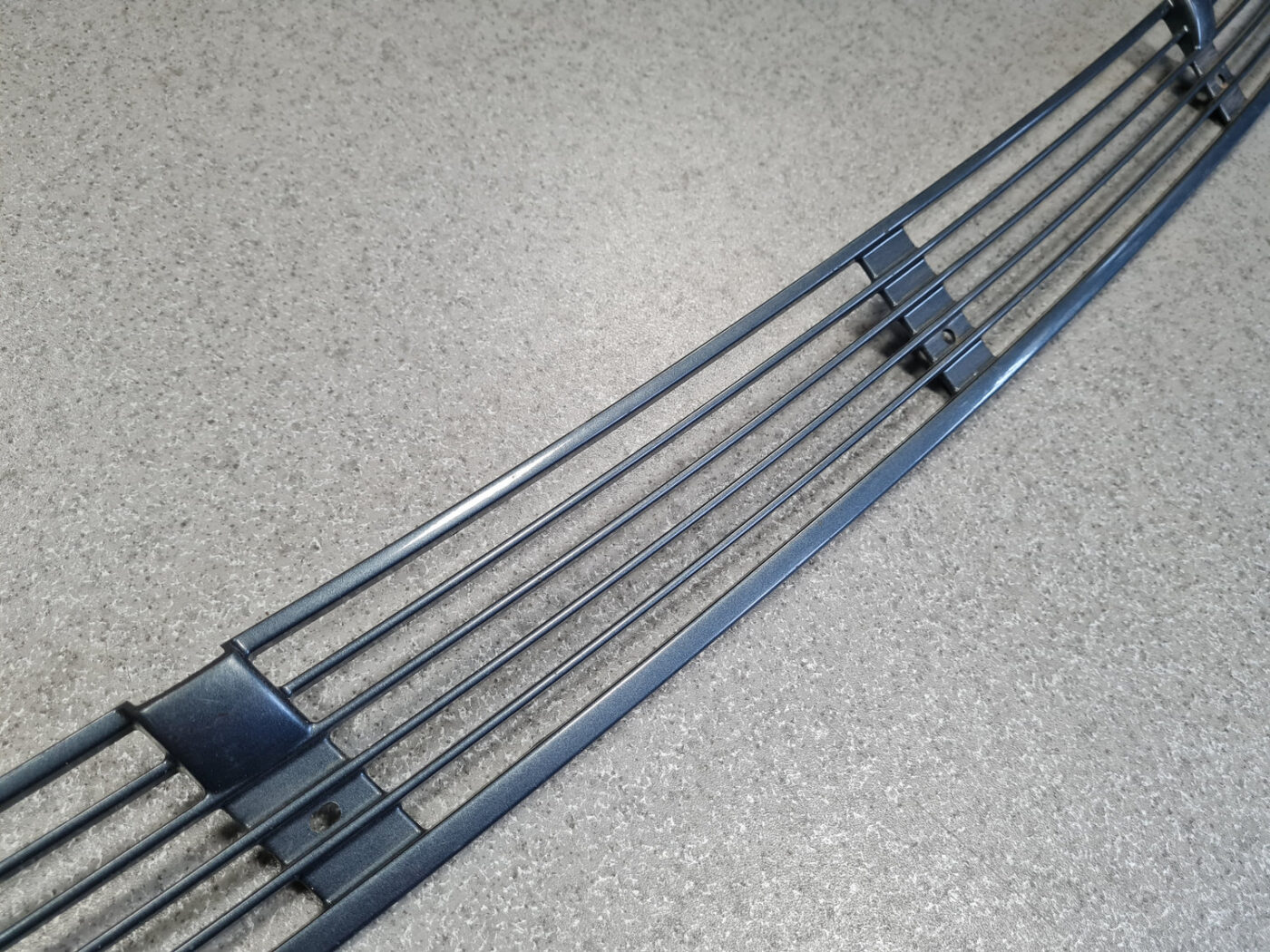 Pārsega reste priekš BMW 7 E38 1998-2001 10 Pārsega reste priekš BMW 7 E38 1998-2001