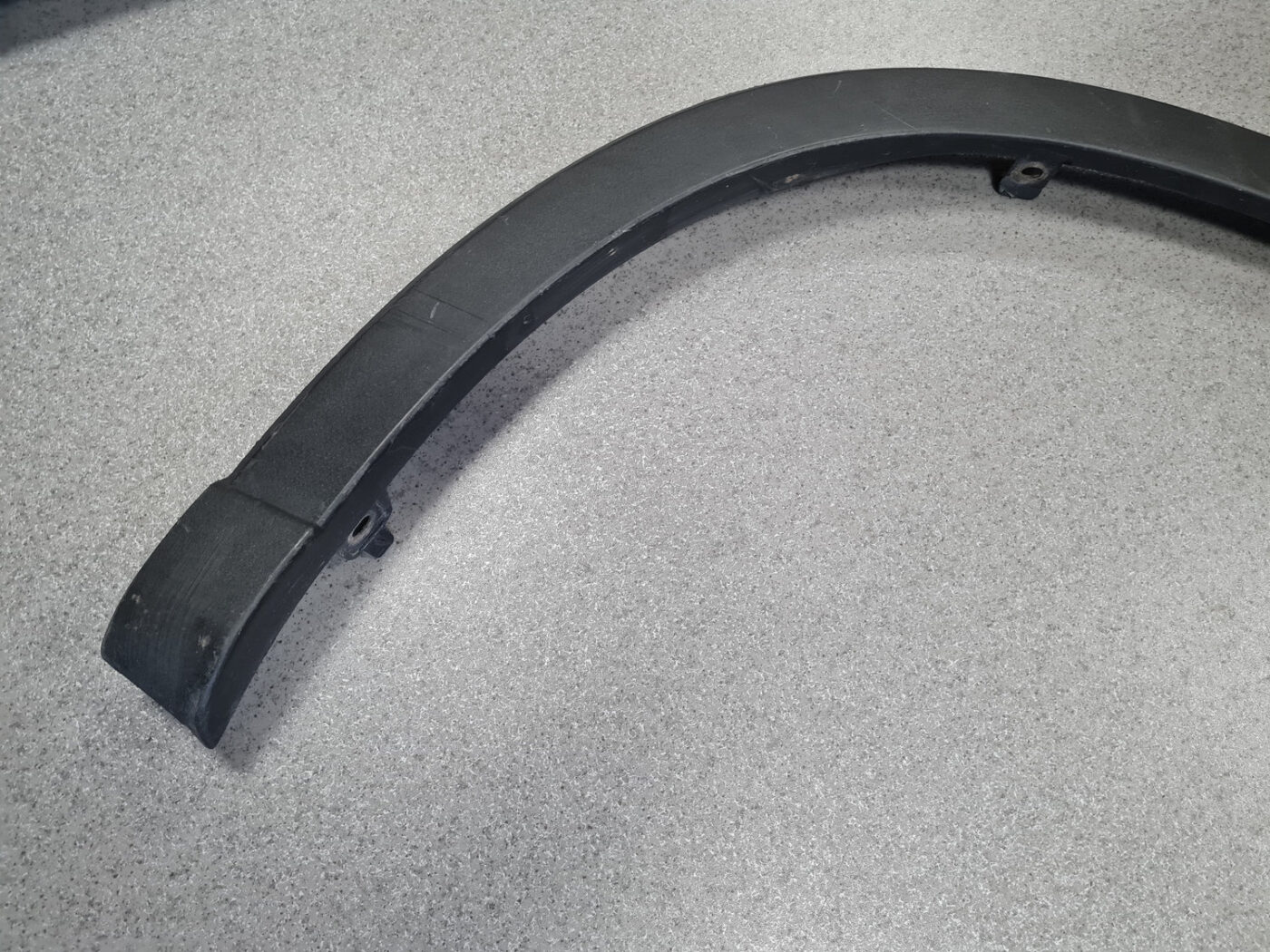 Priekšēja spārna uzlika/moldings priekš MAZDA CX5 2012-2016 2 Priekšēja spārna uzlika/moldings priekš MAZDA CX5 2012-2016