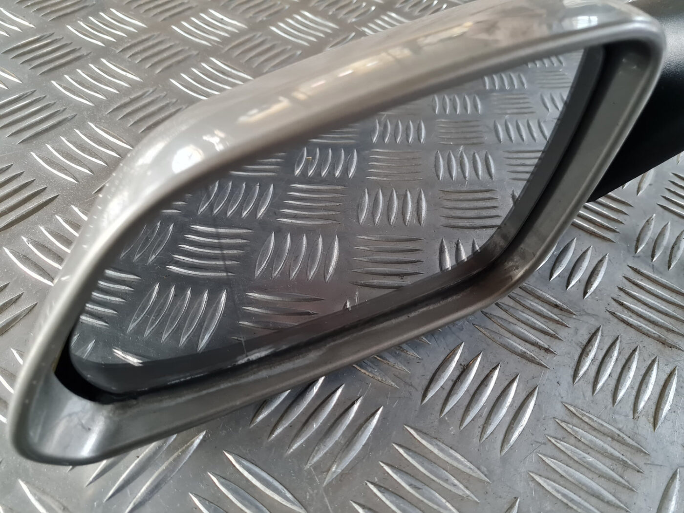 Ārējais spogulis, pa kreisi priekš ŠKODA OCTAVIA 2007 2 Ārējais spogulis, pa kreisi priekš ŠKODA OCTAVIA 2007