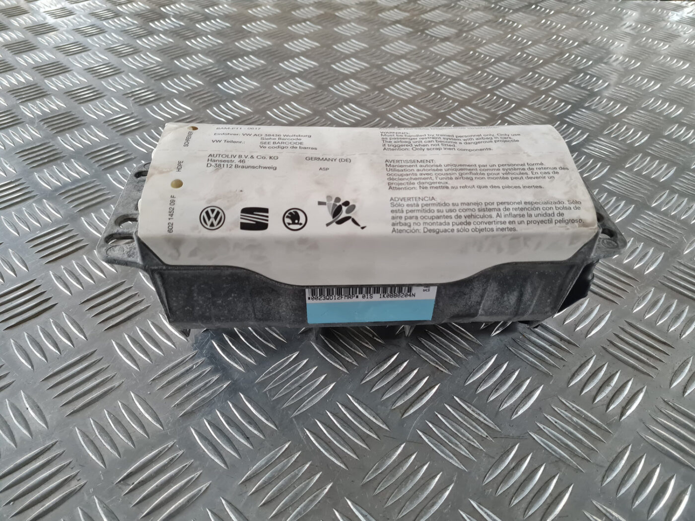 Mērinstrumentu paneļa drošības spilvens priekš ŠKODA OCTAVIA 2007 2 Mērinstrumentu paneļa drošības spilvens priekš ŠKODA OCTAVIA 2007