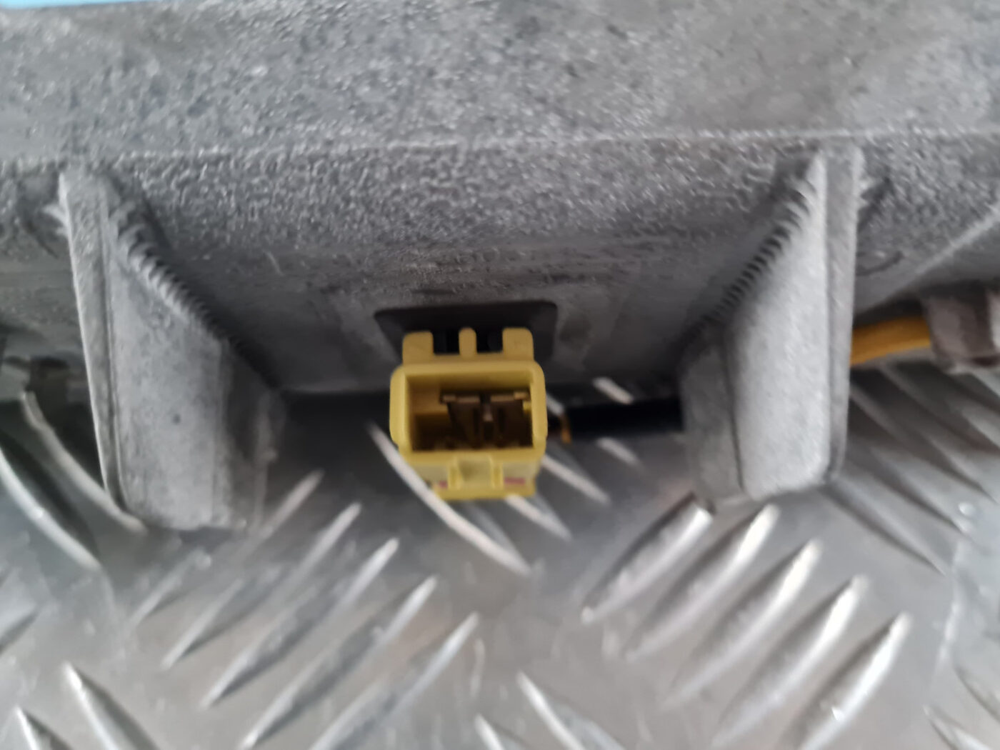 Mērinstrumentu paneļa drošības spilvens priekš ŠKODA OCTAVIA 2007 4 Mērinstrumentu paneļa drošības spilvens priekš ŠKODA OCTAVIA 2007