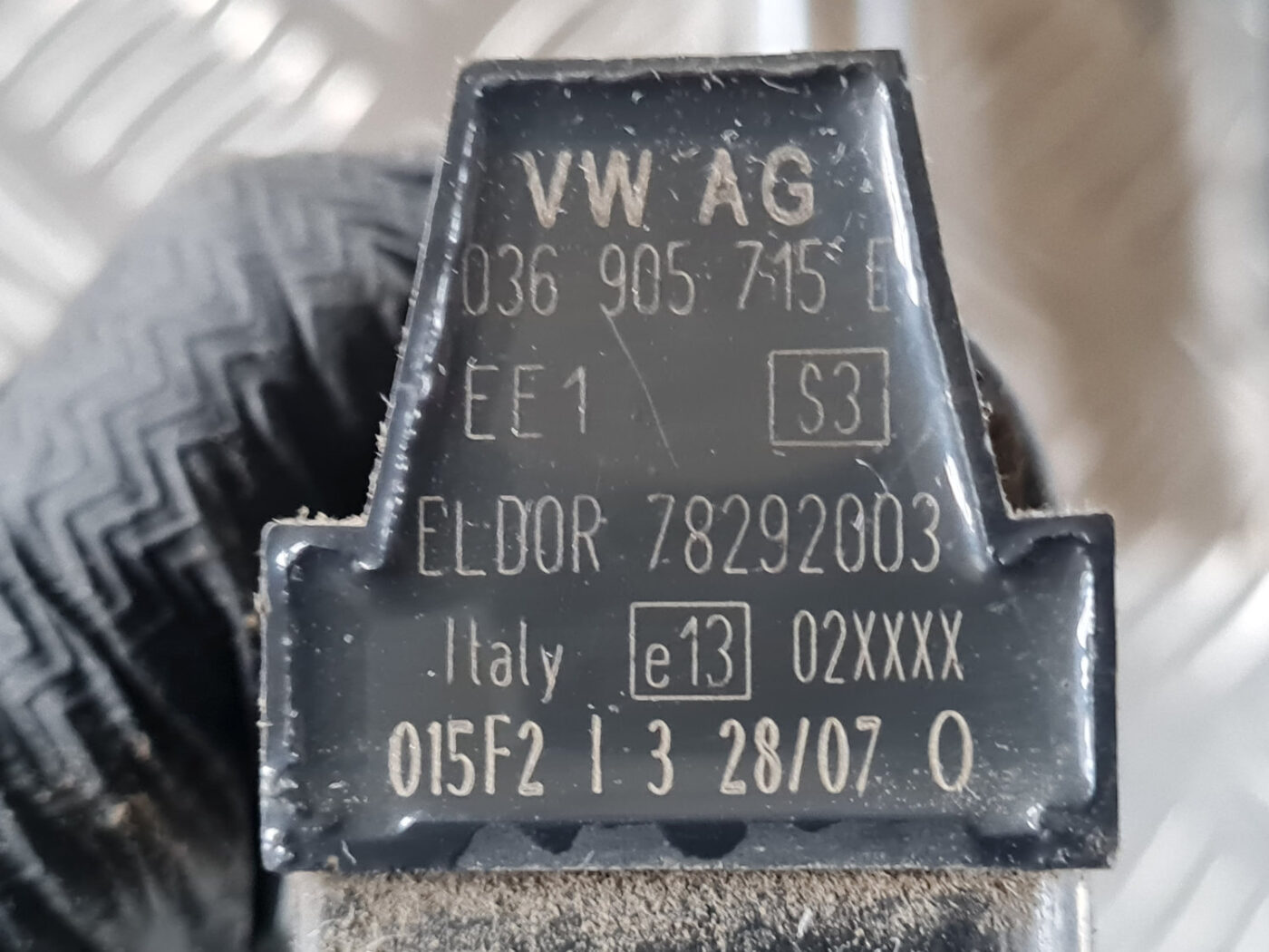 Augstsprieguma spole priekš ŠKODA OCTAVIA 2007 8 Augstsprieguma spole priekš ŠKODA OCTAVIA 2007