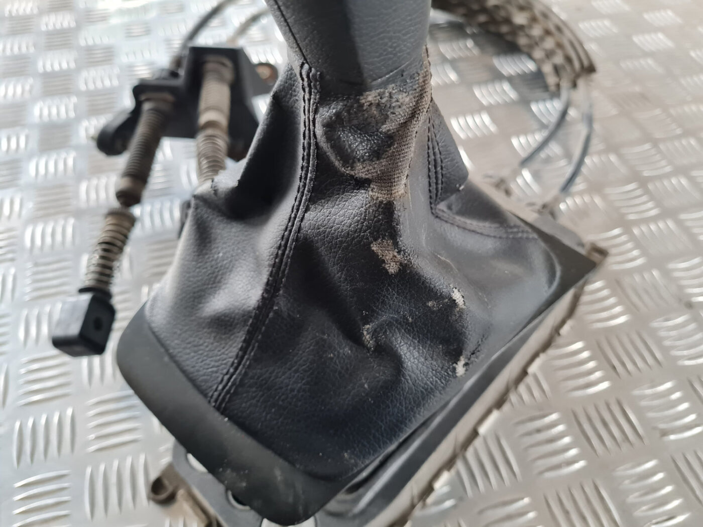 Ātrumu pārslēgšanas slēdzis priekš ŠKODA OCTAVIA 2007 4 Ātrumu pārslēgšanas slēdzis priekš ŠKODA OCTAVIA 2007