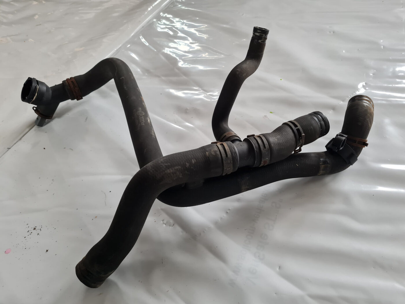 Dzesēšanas caurules priekš ŠKODA OCTAVIA 2007 3 Dzesēšanas caurules priekš ŠKODA OCTAVIA 2007