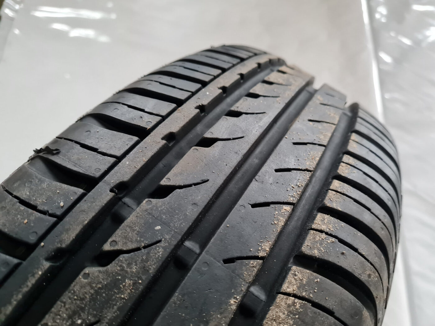 Rezerves ritenis priekš ŠKODA OCTAVIA 2007 8 Rezerves ritenis priekš ŠKODA OCTAVIA 2007