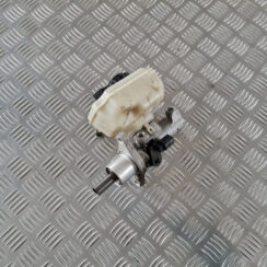 Bremžu pastiprinātāja galvenais cilindrs priekš ŠKODA OCTAVIA 2007