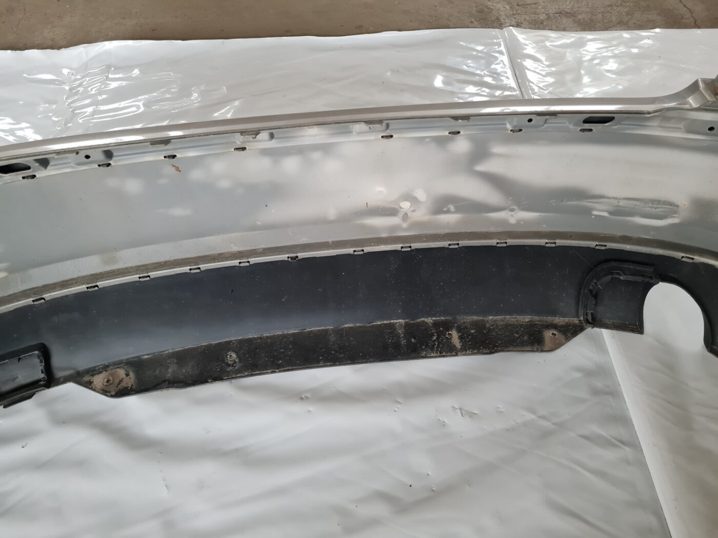 Aizmugures buferis priekš ŠKODA OCTAVIA 2007 7 Aizmugures buferis priekš ŠKODA OCTAVIA 2007