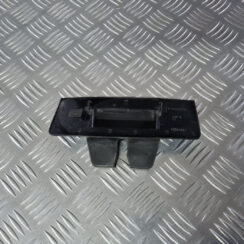 Bagažnieka slēdzenes vāks priekš VOLVO XC 60 2009