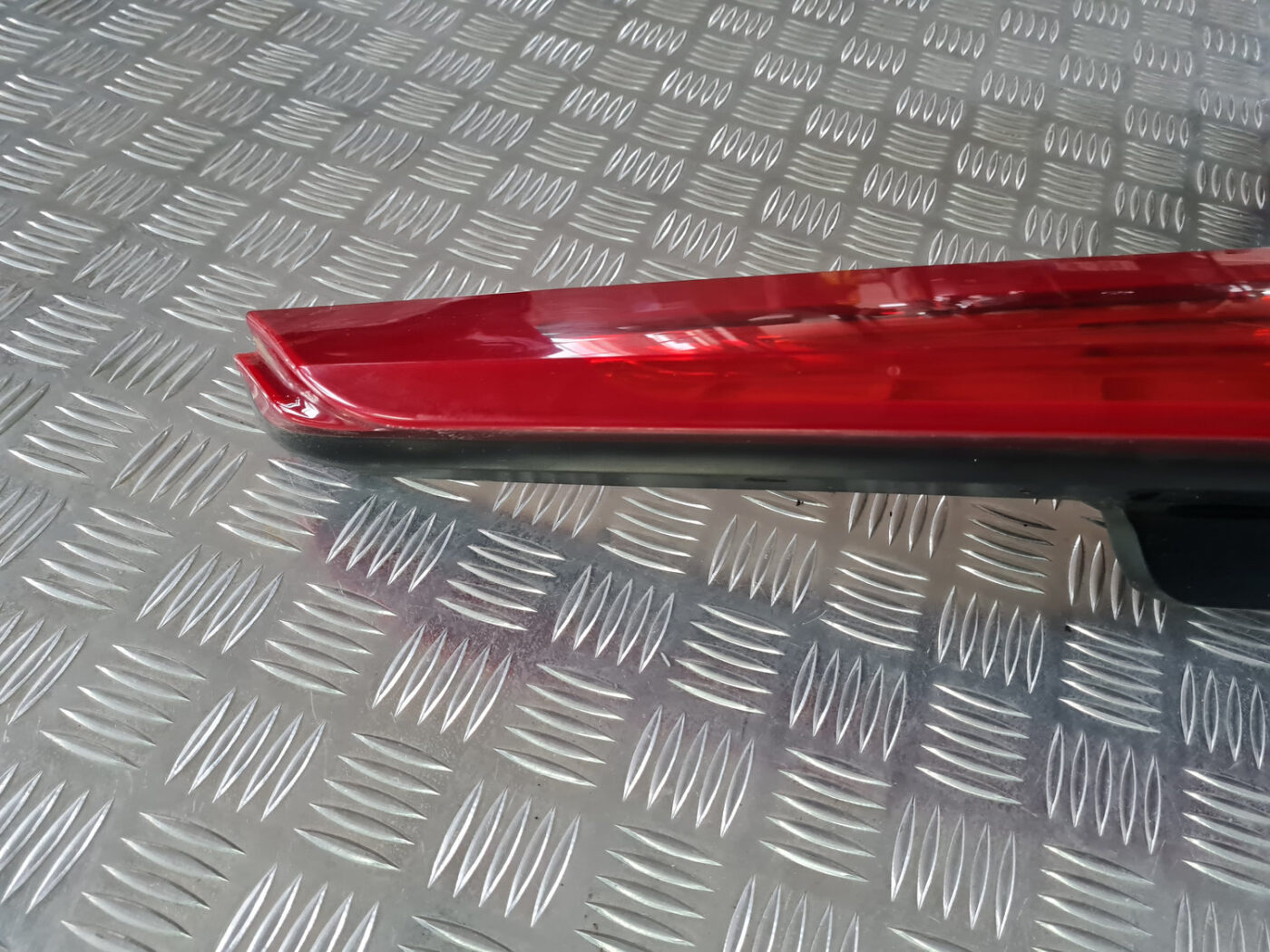 Aizmugurējais labais lukturis priekš VOLVO XC 60 2009 7 Aizmugurējais labais lukturis priekš VOLVO XC 60 2009