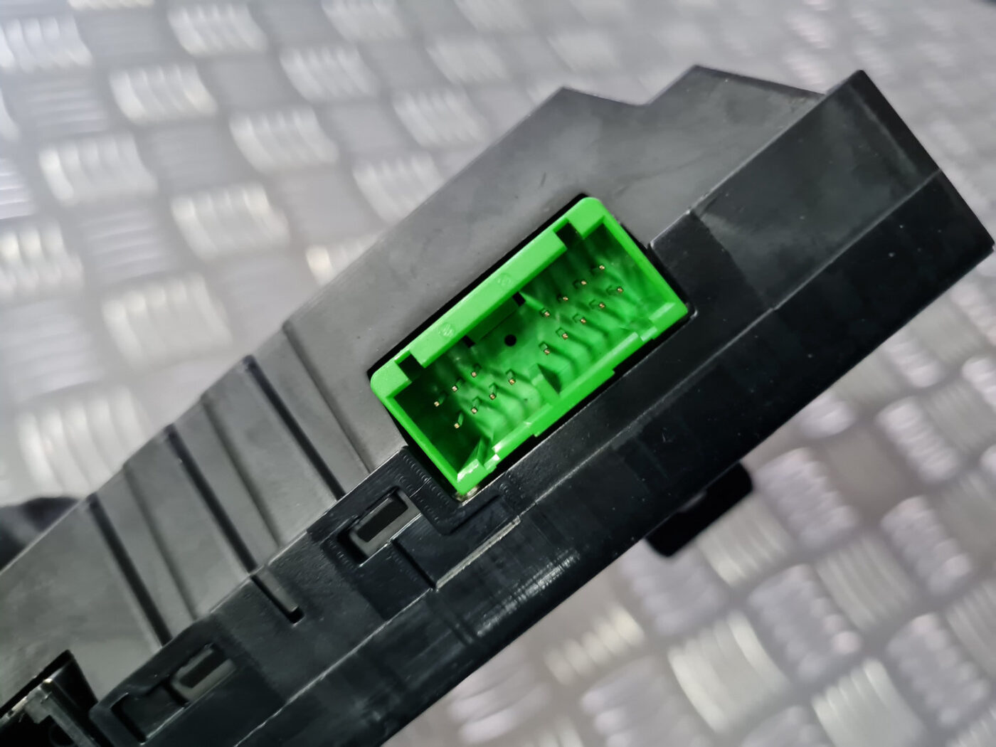 Displejs priekš VOLVO XC 60 2009 4 Displejs priekš VOLVO XC 60 2009