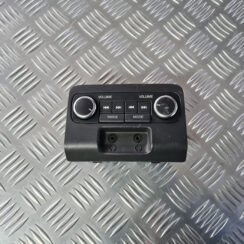 Multimēdijas pārslēgšanas slēdzis priekš VOLVO XC 60 2009