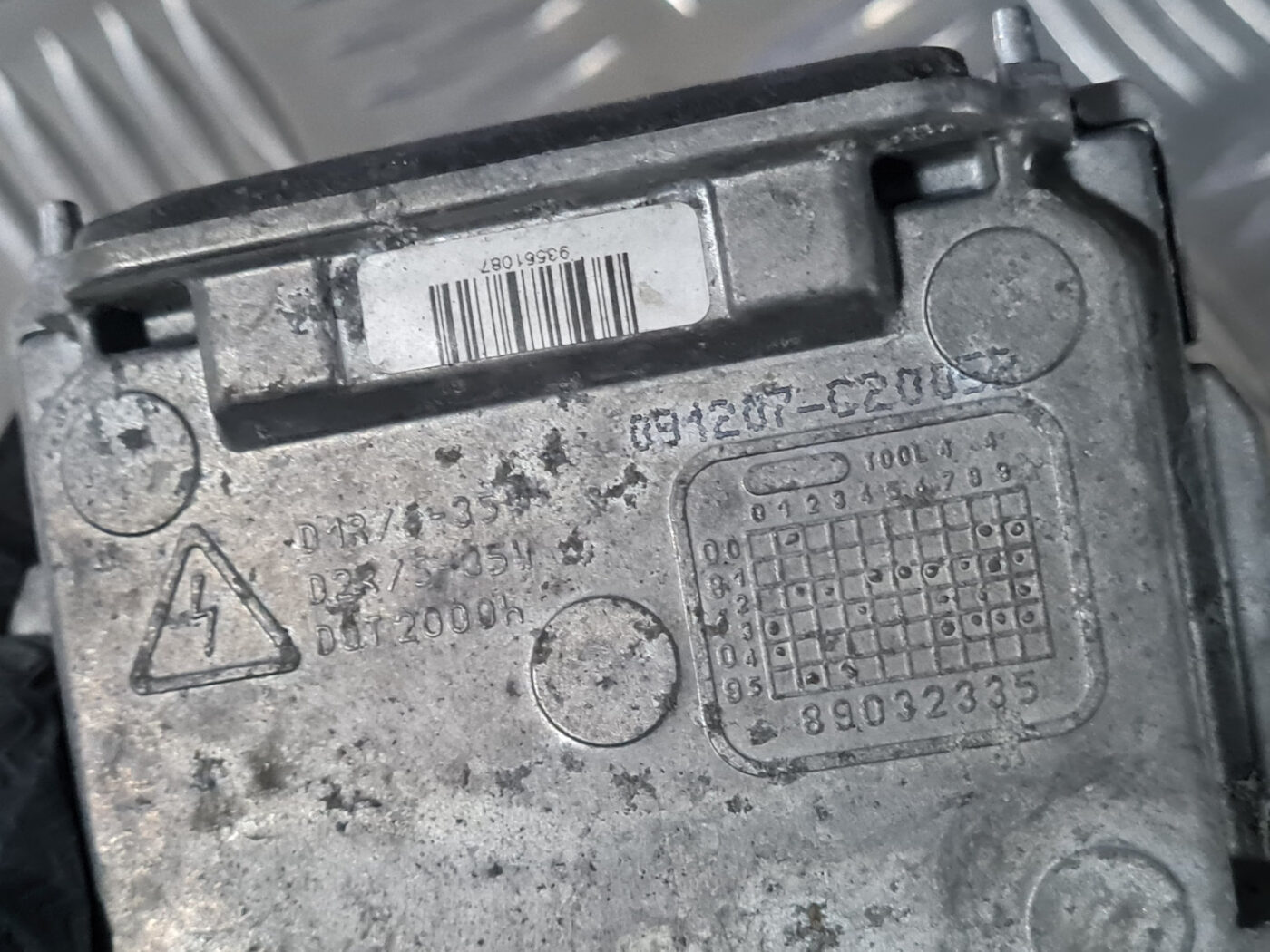 Ksenona vadības bloks priekš VOLVO XC 60 2009 3 Ksenona vadības bloks priekš VOLVO XC 60 2009