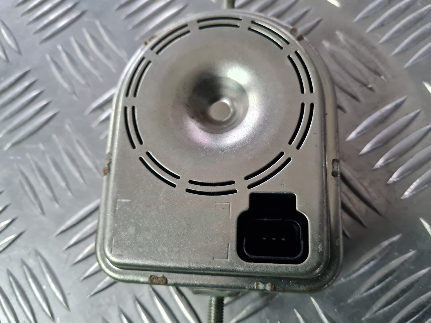 Autostāvvietas sistēmas skaņas signāls priekš VOLVO XC 60 2009 2 Autostāvvietas sistēmas skaņas signāls priekš VOLVO XC 60 2009