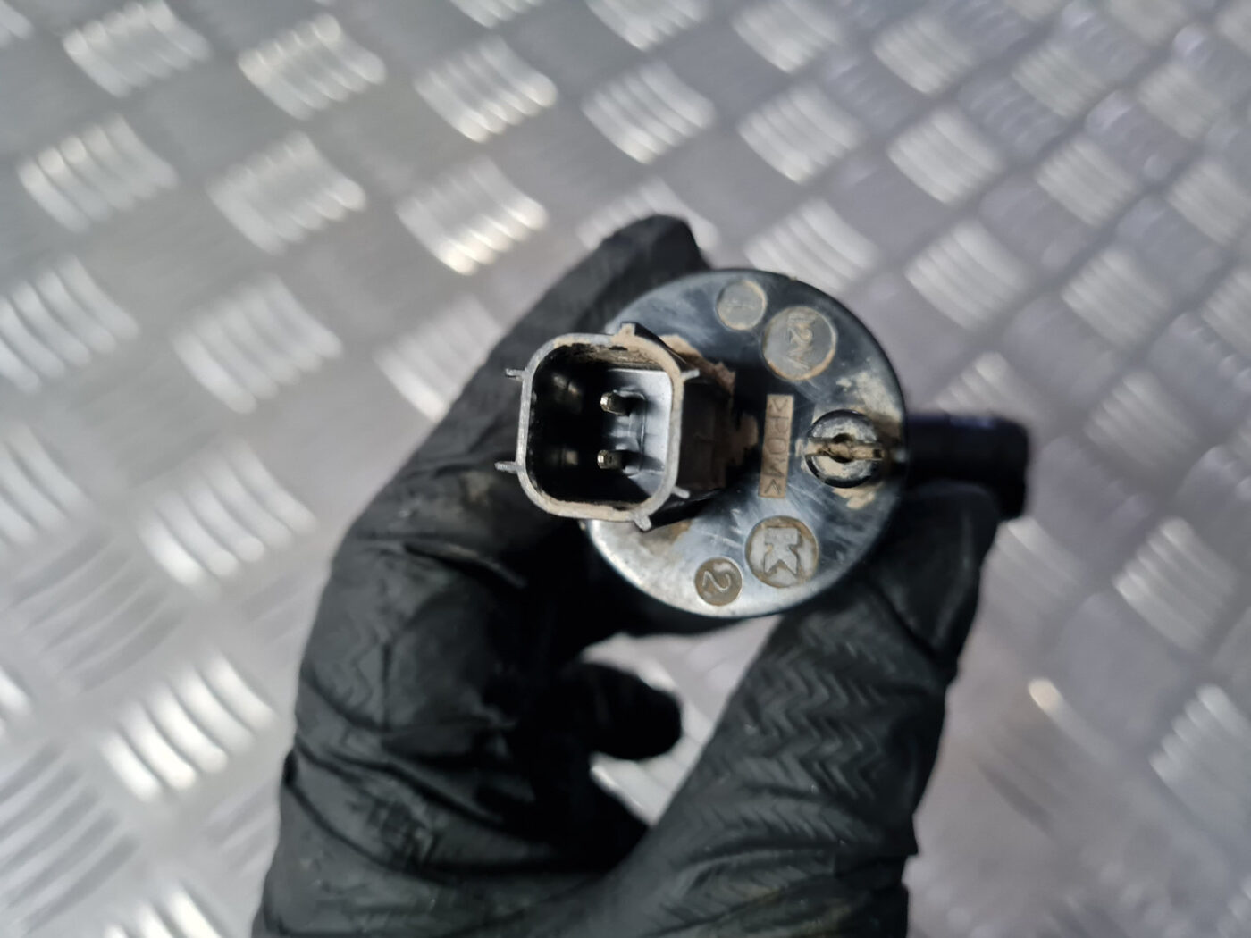 Mazgātāja šķidruma sūknis priekš VOLVO XC 60 2009 3 Mazgātāja šķidruma sūknis priekš VOLVO XC 60 2009