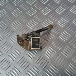 Lukturu diapazona korekcijas sensors, aizmugurē priekš VOLVO XC 60 2009