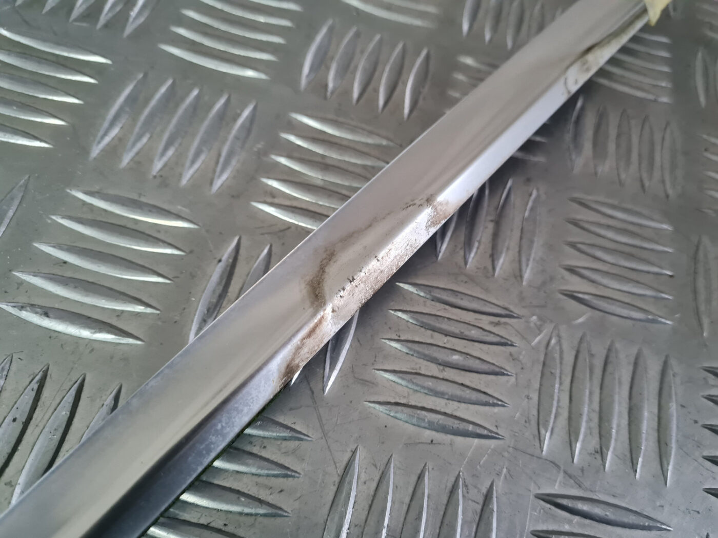 Durvju stikla moldings priekš VOLVO XC 60 2009 5 Durvju stikla moldings priekš VOLVO XC 60 2009