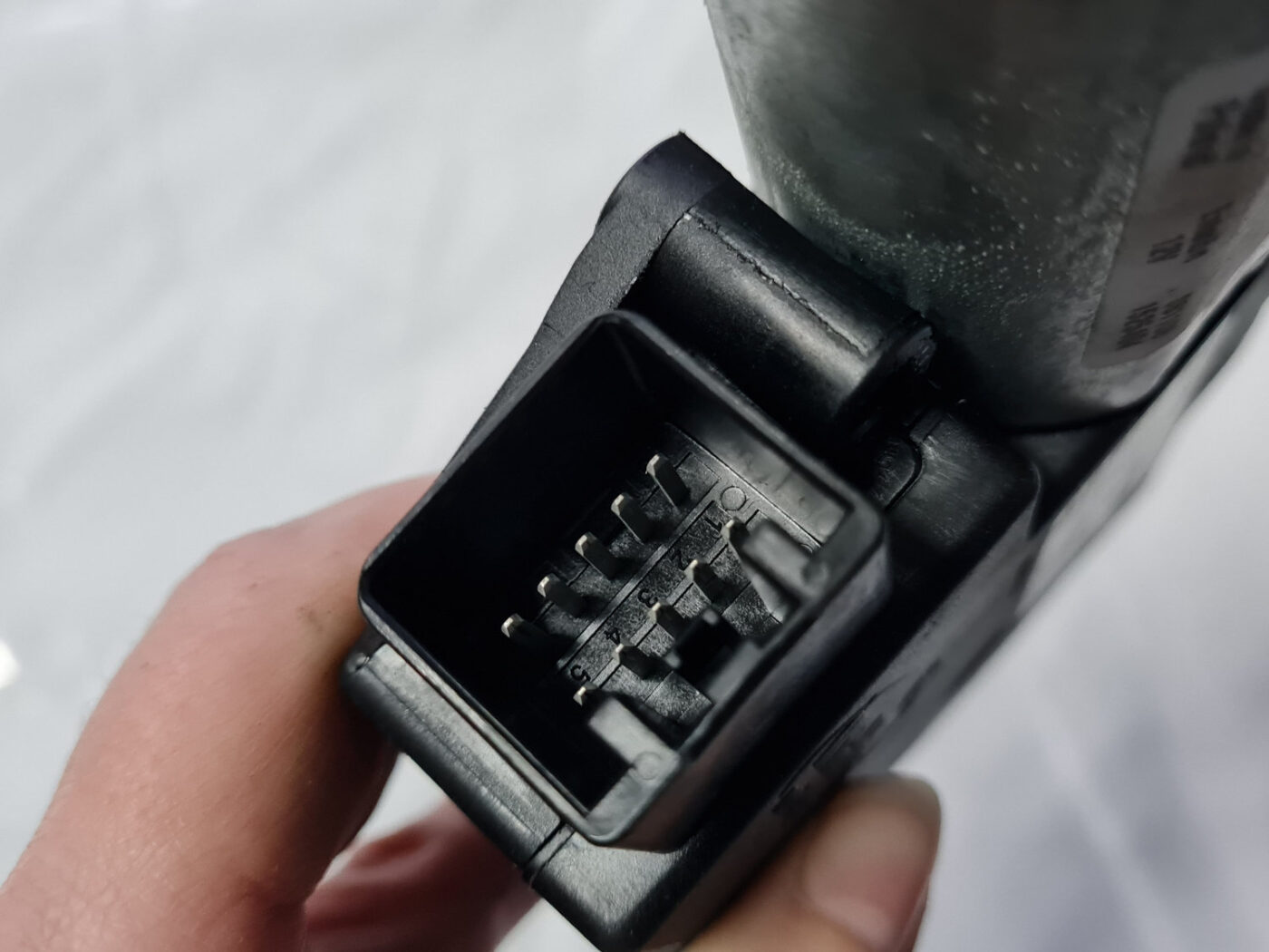 Lūka motors priekš VOLVO XC 60 2009 3 Lūka motors priekš VOLVO XC 60 2009