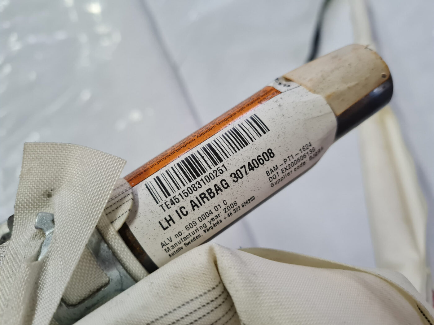 Griestu drošības spilvens, pa kreisi priekš VOLVO XC 60 2009 4 Griestu drošības spilvens, pa kreisi priekš VOLVO XC 60 2009