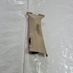 Vidējas salona statnes apdare priekš VOLVO XC 60 2009