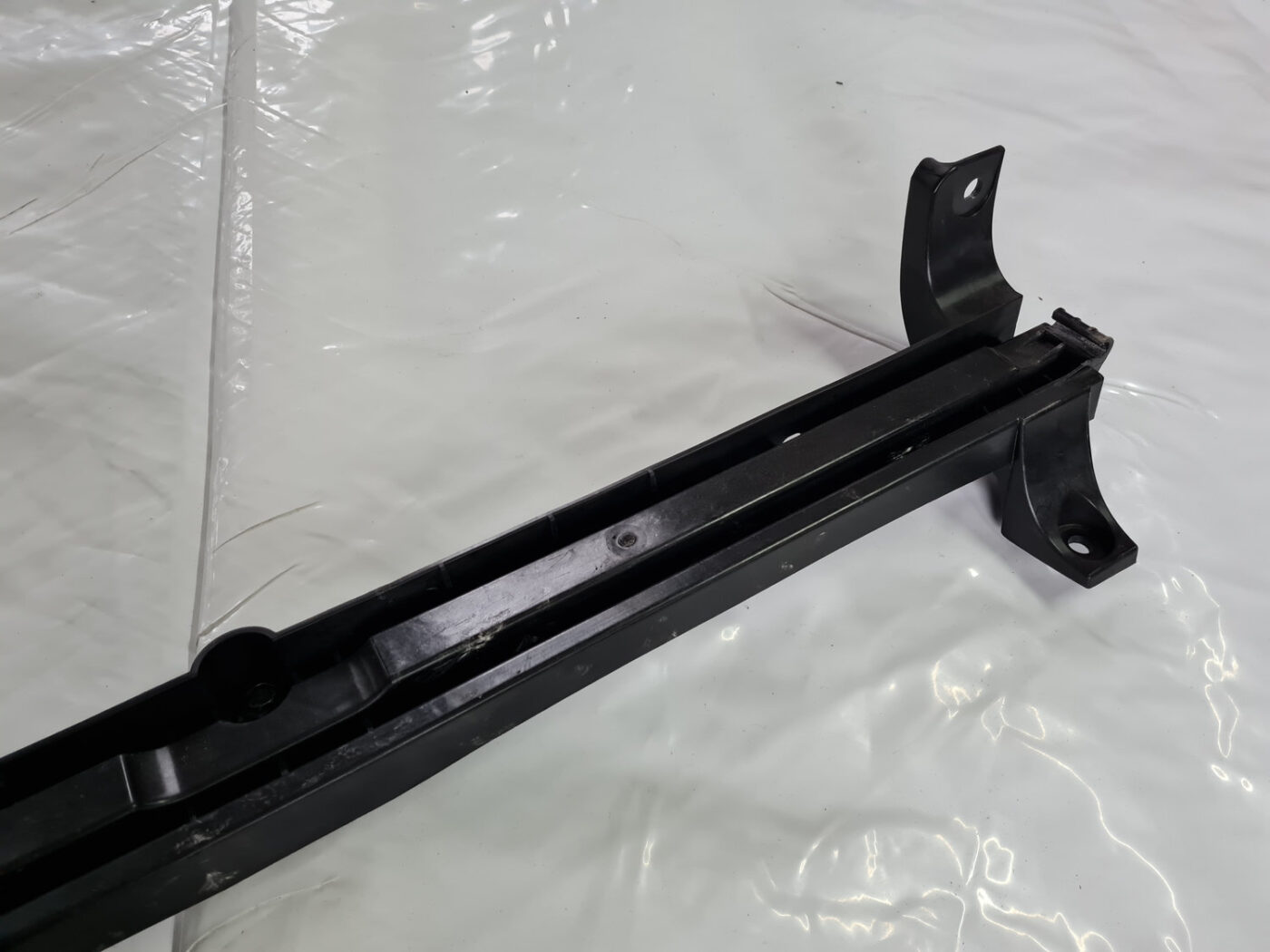 Bagāžnieka nodalījuma plastmasa priekš VOLVO XC 60 2009 8 Bagāžnieka nodalījuma plastmasa priekš VOLVO XC 60 2009