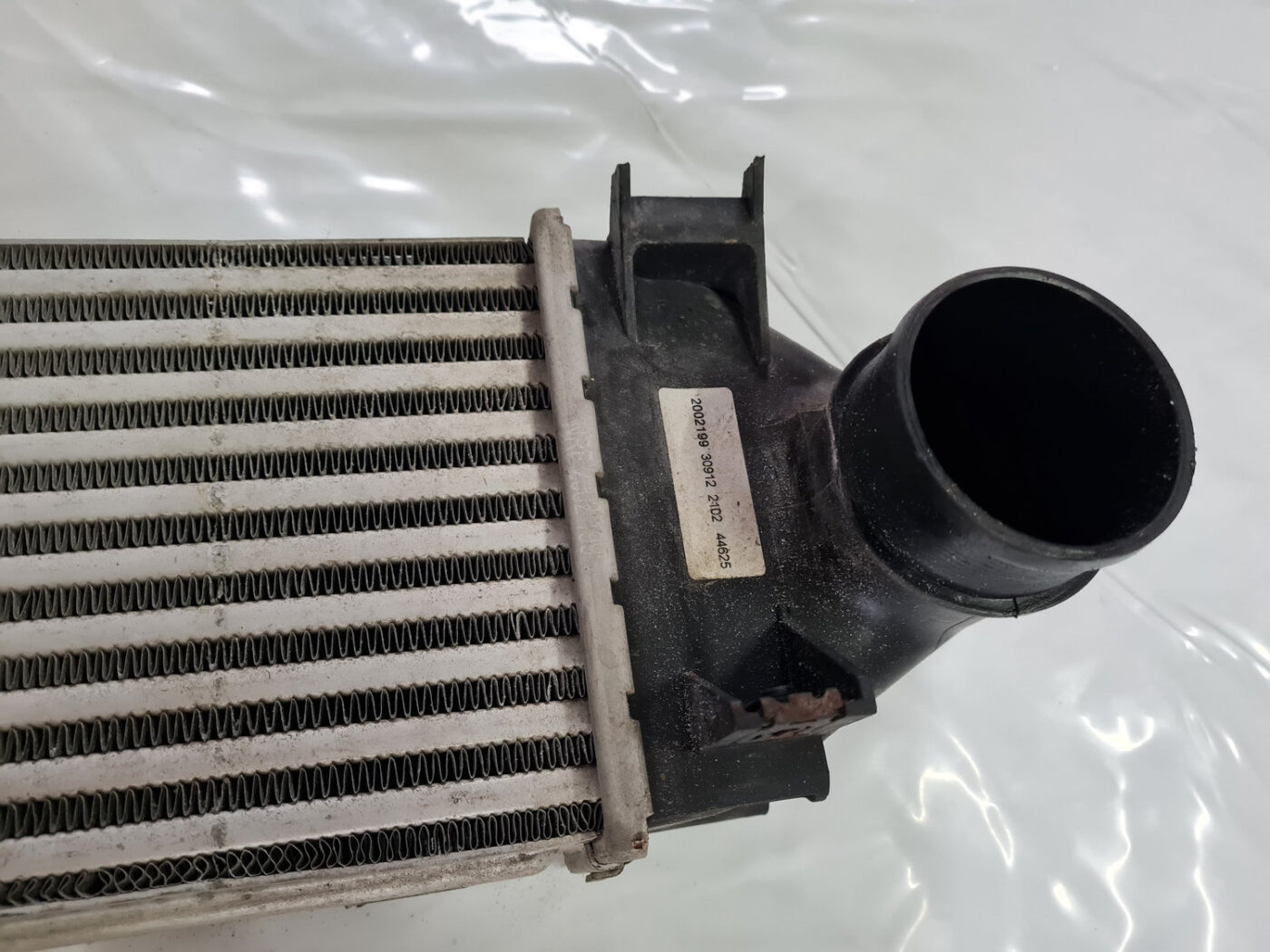 Interkūleris priekš VOLVO XC 60 2009 5 Interkūleris priekš VOLVO XC 60 2009