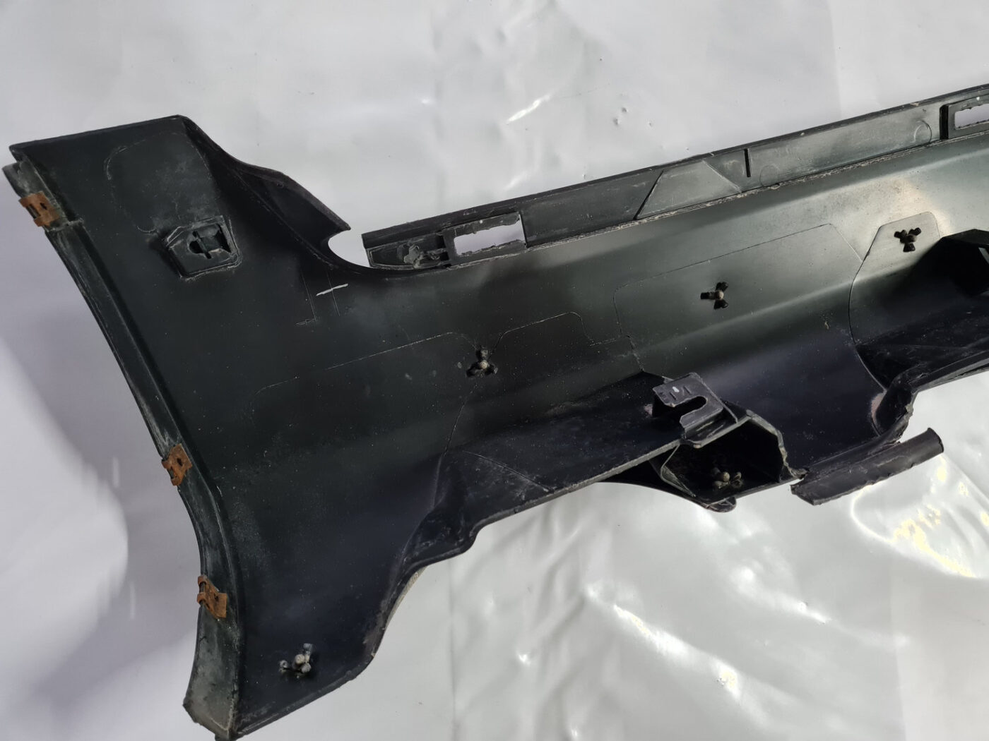 Ārēja sliekšņa kreisa uzlika priekš VOLVO XC 60 2009 11 Ārēja sliekšņa kreisa uzlika priekš VOLVO XC 60 2009