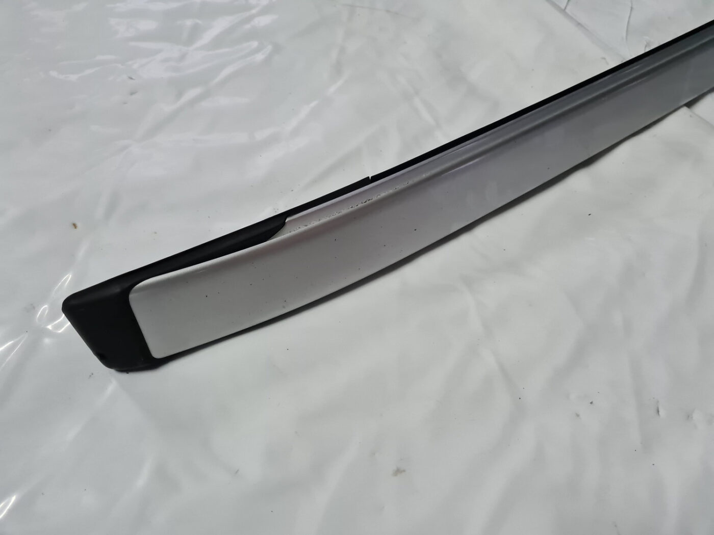 Jumta reliņi priekš VOLVO XC 60 2009 2 Jumta reliņi priekš VOLVO XC 60 2009