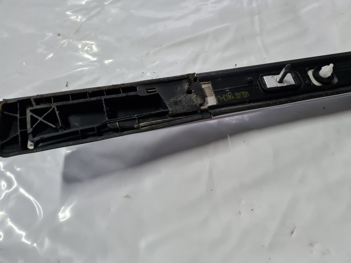 Jumta reliņi priekš VOLVO XC 60 2009 9 Jumta reliņi priekš VOLVO XC 60 2009