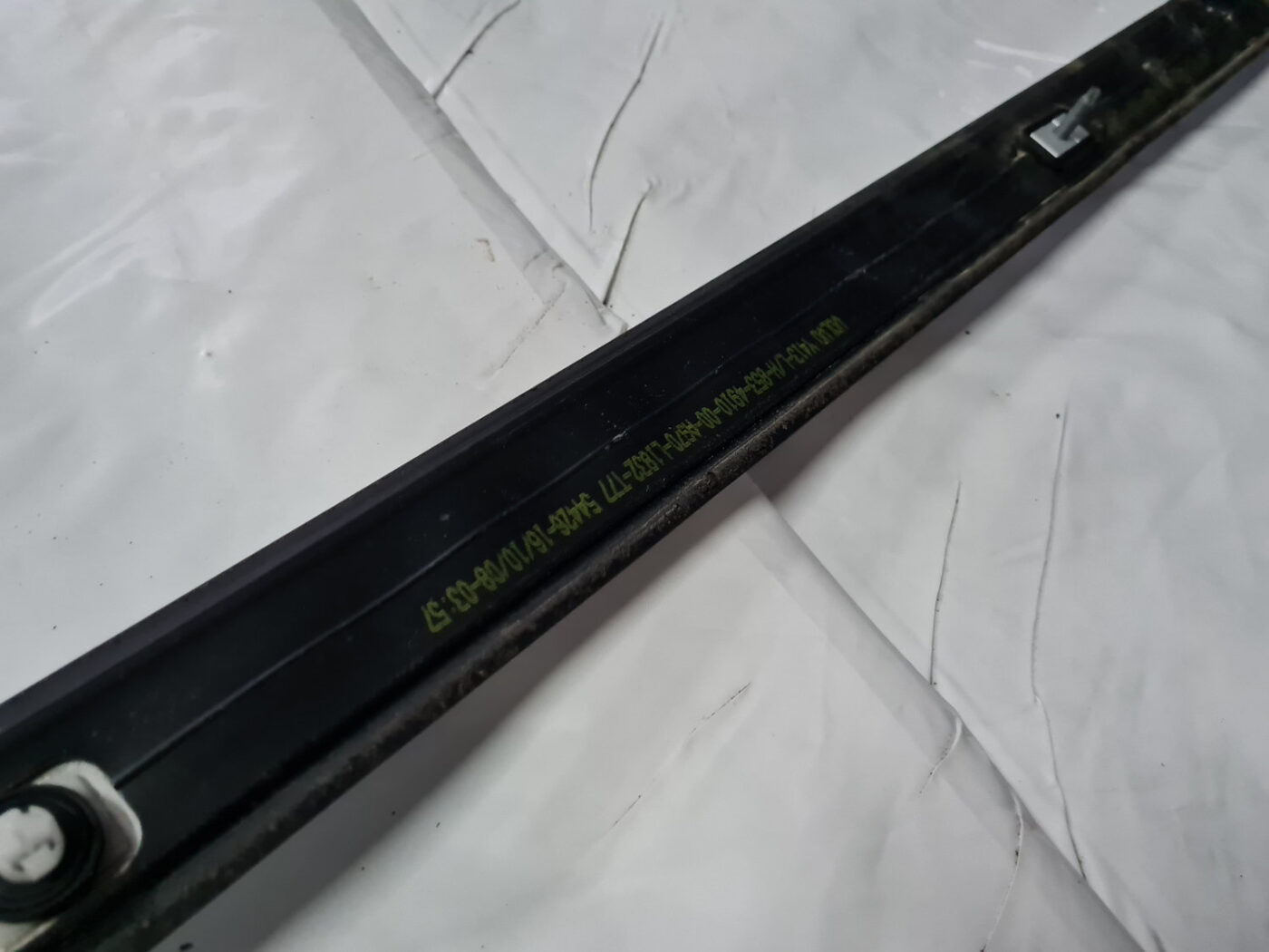 Jumta reliņi priekš VOLVO XC 60 2009 8 Jumta reliņi priekš VOLVO XC 60 2009